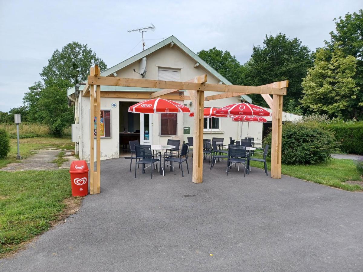 Camping Le Vallage Attigny ภายนอก รูปภาพ